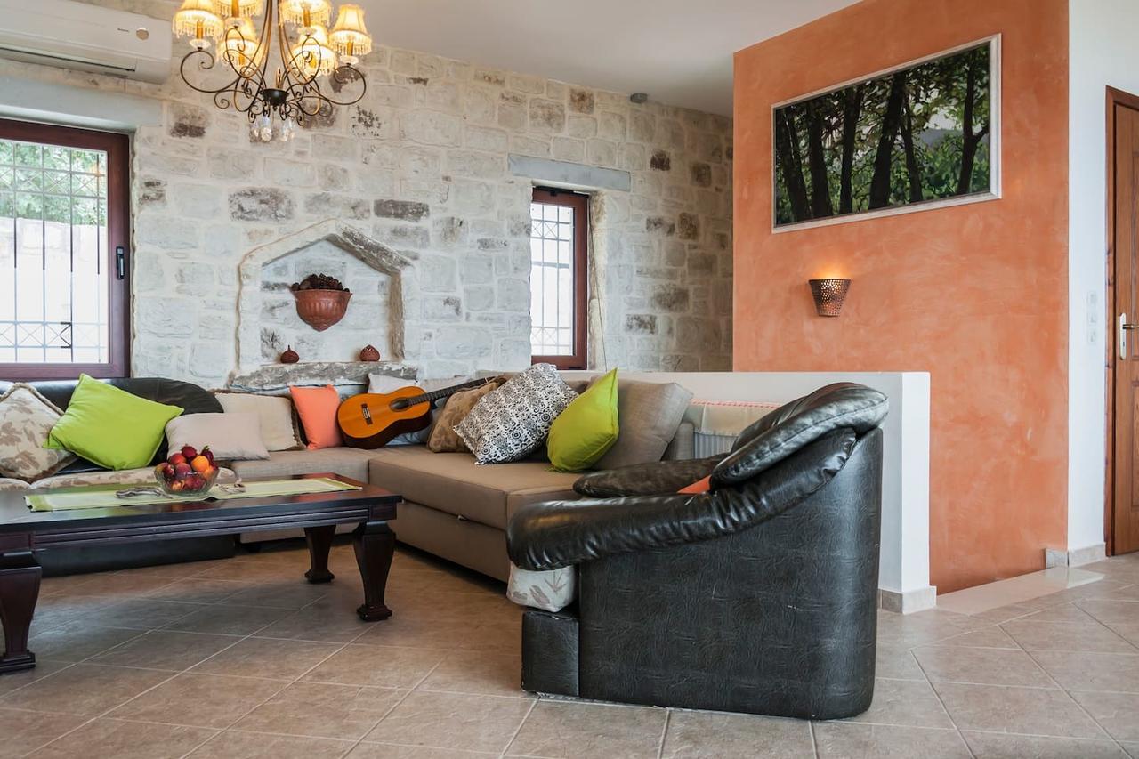 Bliss House Villa Plaka  Esterno foto